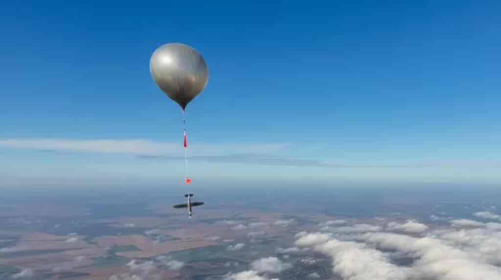 balon nosi dron balon nosi dron