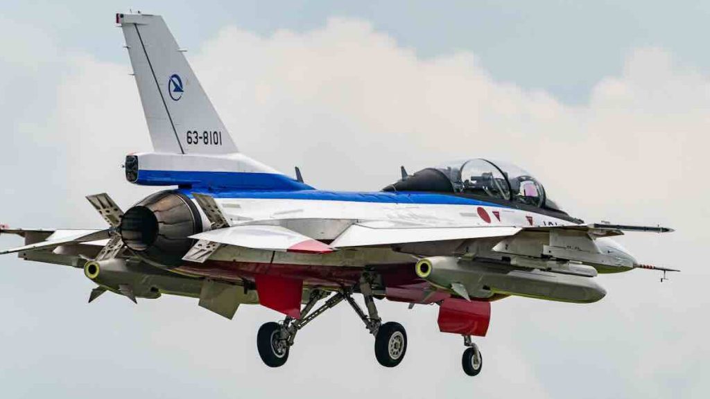 japanski F 2 sa raketama Tip 12 japanski F-2 sa raketama Tip 12