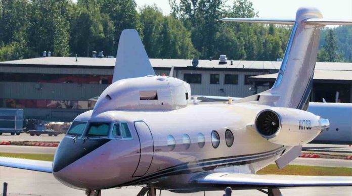 modifikovani Gulfstream II služi kao HALO letelica modifikovani Gulfstream II služi kao HALO letelica