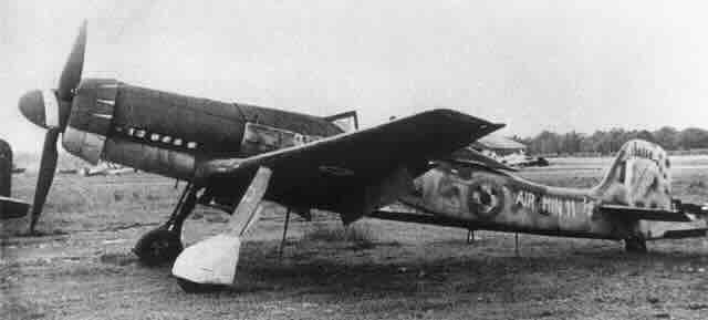 Focke Wulf Ta 152 zaplenjen od strane Britanaca Focke Wulf Ta 152 zaplenjen od strane Britanaca