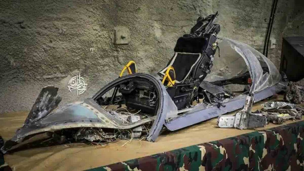 Iran izneo olupinu F-15E pred kamere