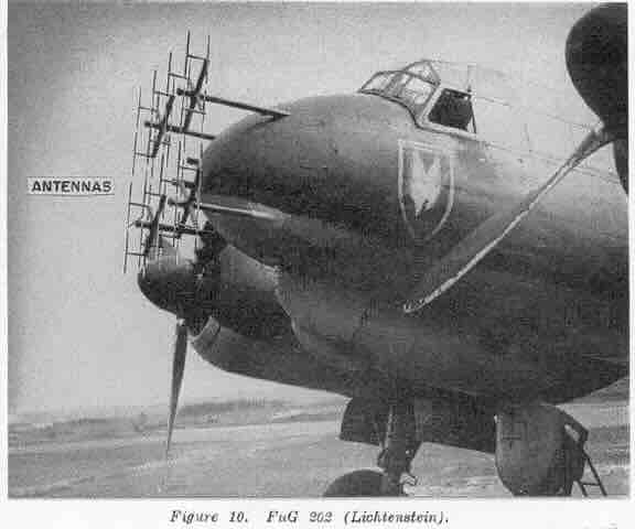Ju 88 sa antenom radara FuG 202 Lichtenstein Ju 88 sa antenom radara FuG 202 Lichtenstein