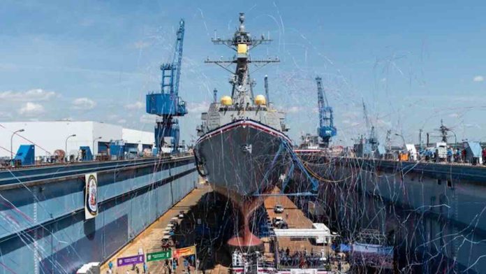Razarač USS William Charette (DDG-130) klase Arleigh Burke
