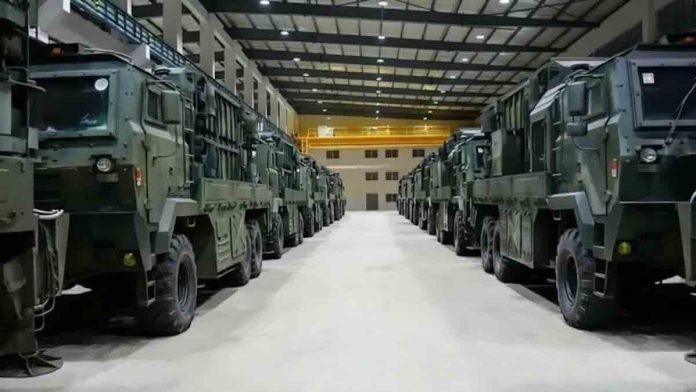Rusija navodno dobila severnokorejsku KN-30- Teška balistička raketa nosi bojevu glavu od 2,5 tone