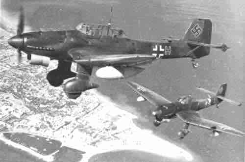 stuka s podvesnim tankom 1 stuka s podvesnim tankom