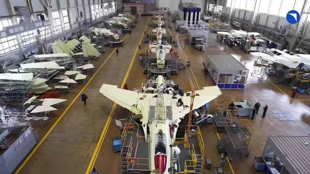 Su-57 i Su-35S na proizvodnoj traci