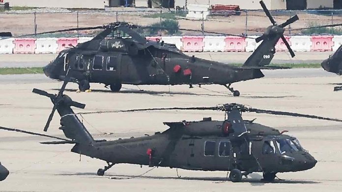 UH-60 Black Hawk UH-60 Black Hawk