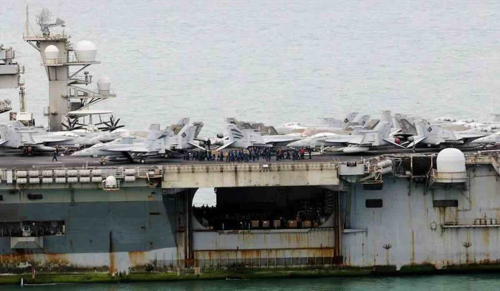 USS Abraham Linkoln posle 286 dana rata protiv Irana