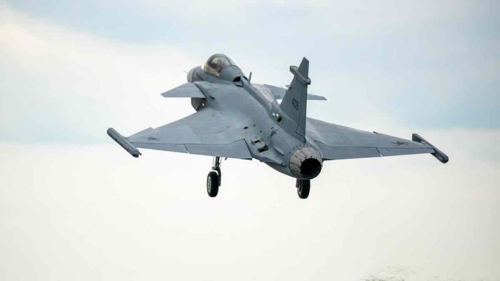 Brazil prvi put podigao u vazduh Gripen E domace proizvodnje F 39E Brazil prvi put podigao u vazduh Gripen E domaće proizvodnje F-39E