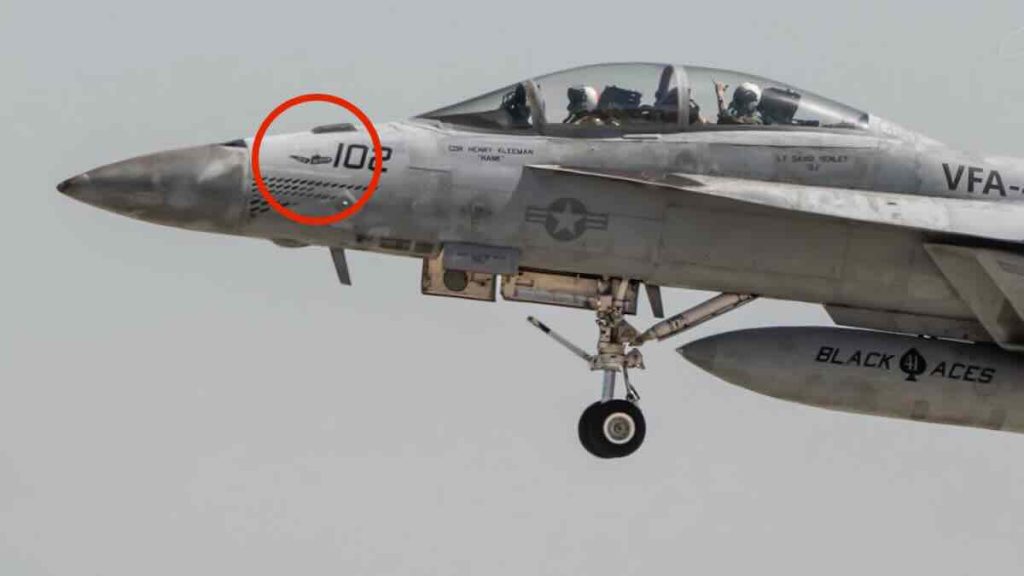 F:A-18F Super Hornet iz napada na Iran došao sa oznakom uništene podmornice