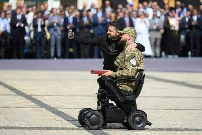 zelenski selfi zelenski selfi